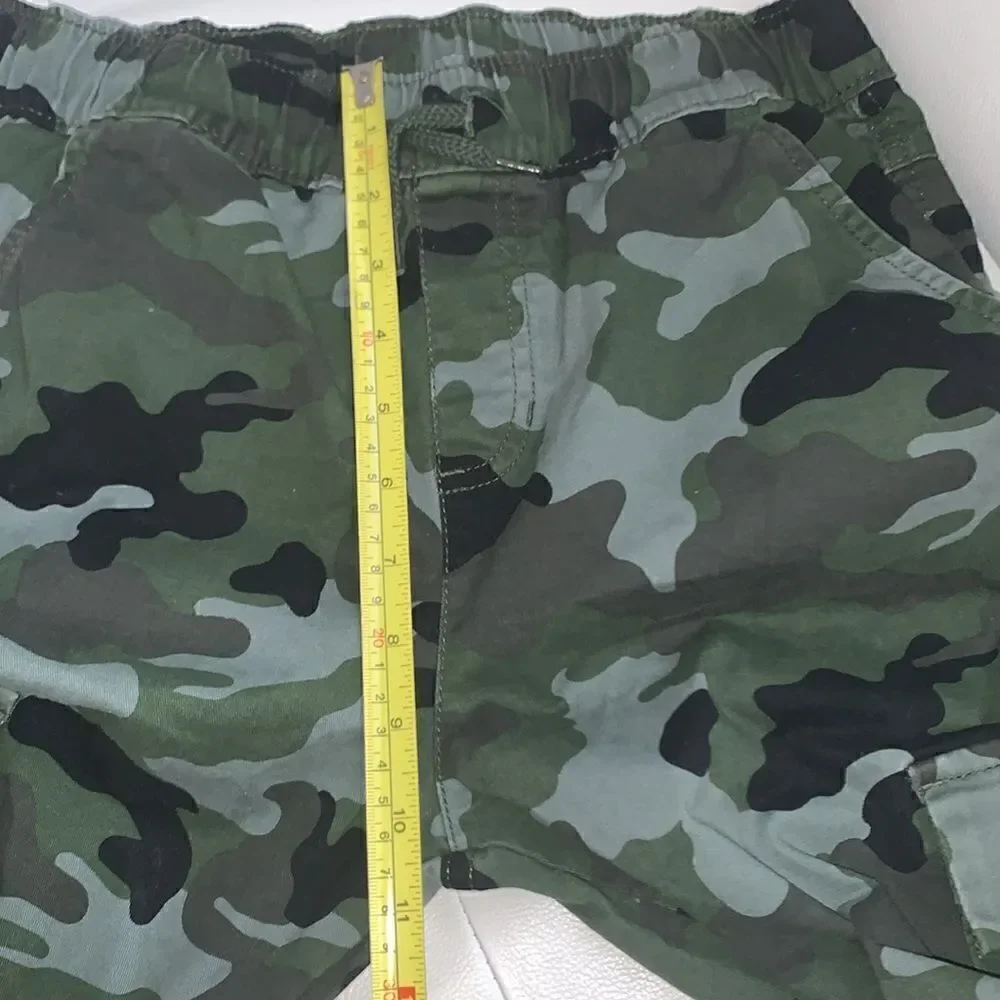 Cat & Jack Boys Camo Cargo joggers Size 14